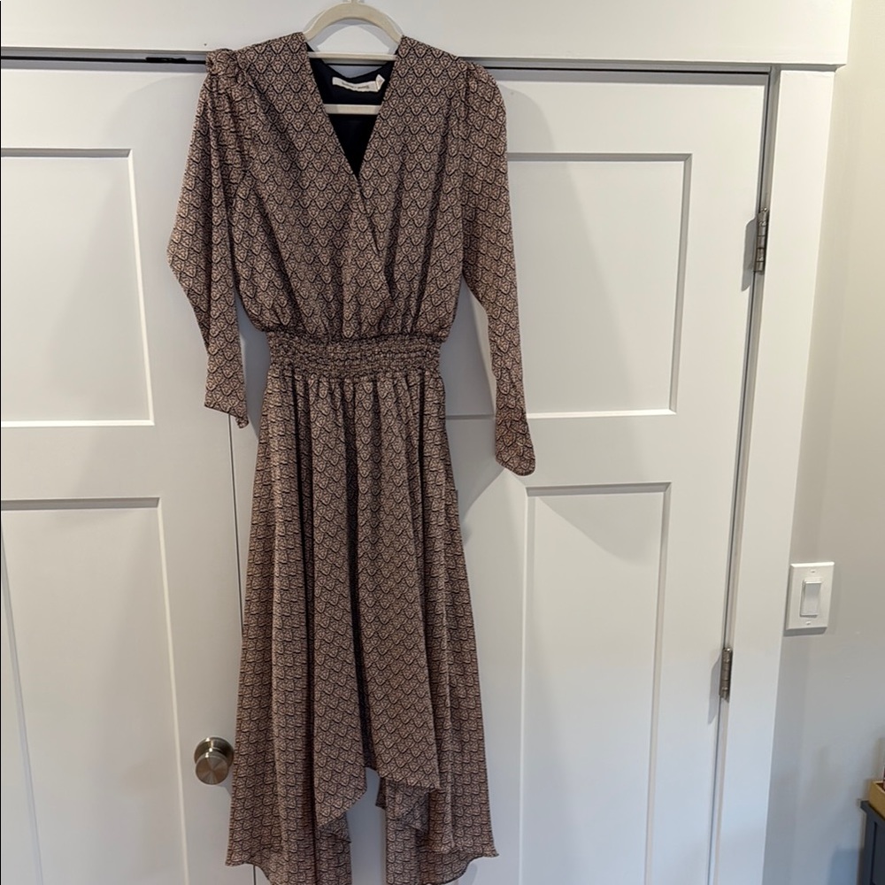 Bishop and Young asymmetric hem dress with smocked waist. Size M. Mauve and Navy